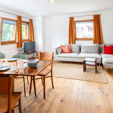 Sopherl - By Mynests 艾奇